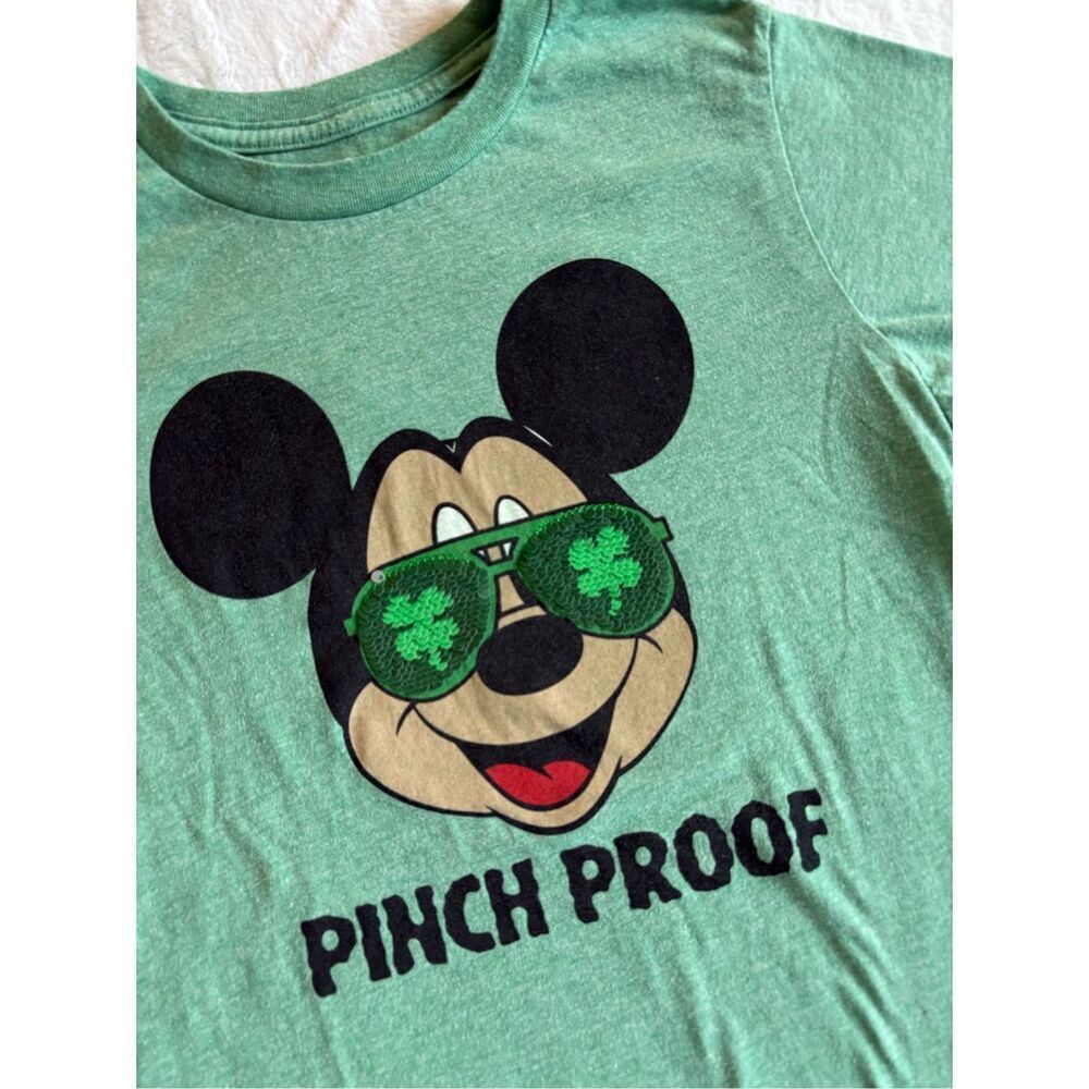 Disney Mickey Mouse St. Patrick’s Day Short Sleeve Shirt Kids Large